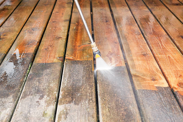 Best Concrete Pressure Washing  in Ingram, TX